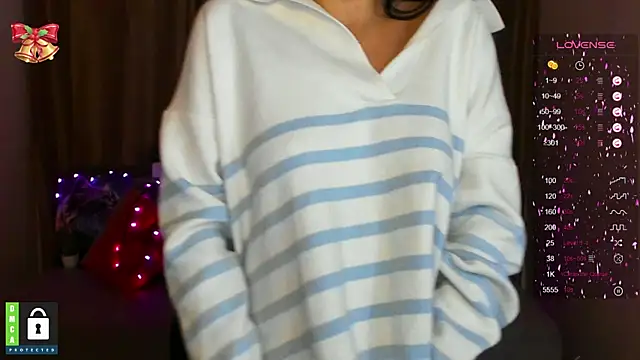 Snapshot of Alianna_Solo_Kisses chatting on January 24, 3:55 pm Alianna Solo Kisses online show from January 24, 3:55 pm