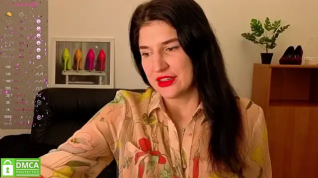 Alianna Solo Kisses online show from February 23, 12:24 pm