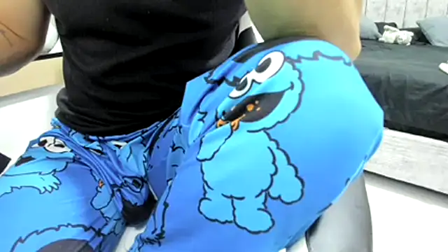 Valerioe online show from February 17, 1:51 pm