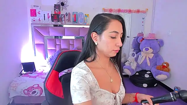 AriadnaCappelletty online show from March 20, 4:01 pm