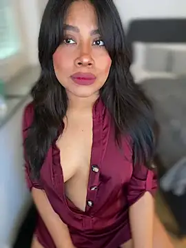 Snapshot of -Sammyxxx chatting on February 5, 2:16 pm -Sammyxxx online show from February 5, 2:16 pm