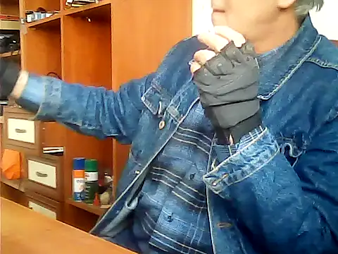 zormen355 online show from April 16, 8:59 am