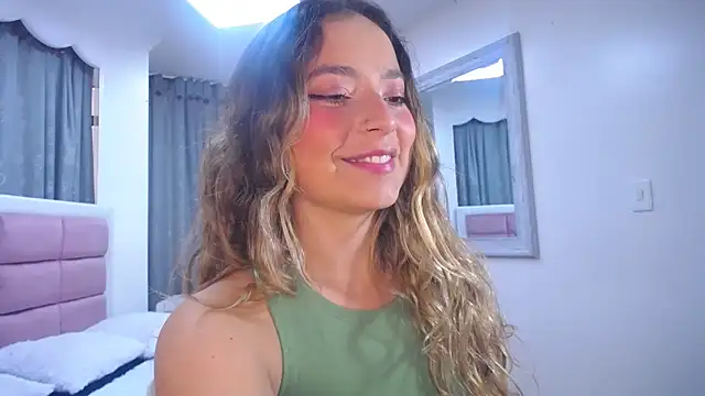 Snapshot of IssadoraJames chatting on January 29, 7:22 pm IssadoraJames online show from January 29, 7:22 pm