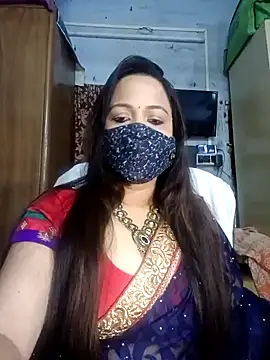 albelasummi702 online show from December 18, 5:15 am