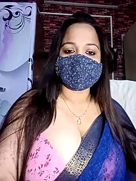 albelasummi702 online show from March 6, 6:52 am