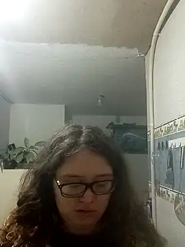 Snapshot of loba9706 chatting on December 31, 9:10 am loba9706 online show from December 31, 9:10 am