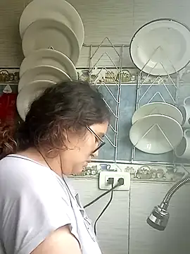 Snapshot of loba9706 chatting on January 4, 2:56 pm loba9706 online show from January 4, 2:56 pm