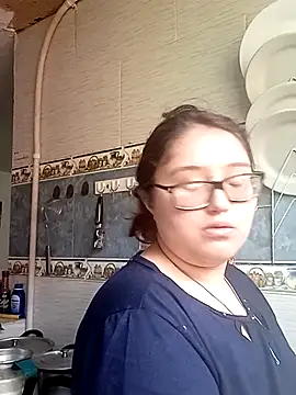 Snapshot of loba9706 chatting on January 6, 4:23 pm loba9706 online show from January 6, 4:23 pm