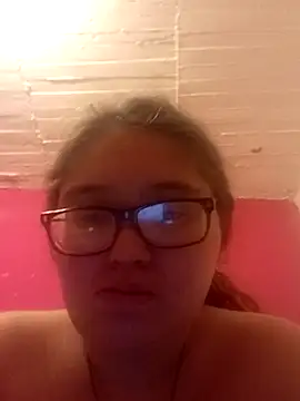 Snapshot of loba9706 chatting on January 7, 9:07 am loba9706 online show from January 7, 9:07 am