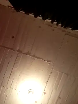 Snapshot of loba9706 chatting on January 27, 9:23 am loba9706 online show from January 27, 9:23 am