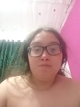 Snapshot of loba9706 chatting on October 6, 9:18 am loba9706 online show from October 6, 9:18 am