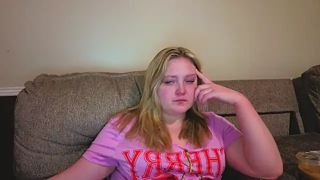 PhatAssBlond online show from March 18, 2:42 pm