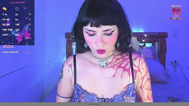 yourrosenrot online show from June 13, 5:05 am