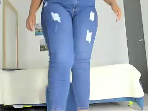 bigmom69  online show from March 16, 6:55 pm