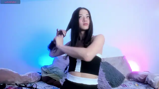 Snapshot of moonfiredancer chatting on December 26, 7:16 pm moonfiredancer online show from December 26, 7:16 pm