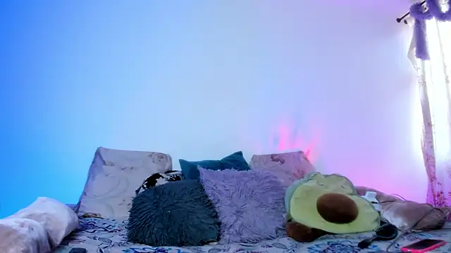 Snapshot of moonfiredancer chatting on December 30, 7:53 pm moonfiredancer online show from December 30, 7:53 pm