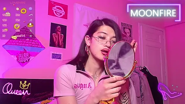 moonfiredancer online show from April 10, 10:53 am