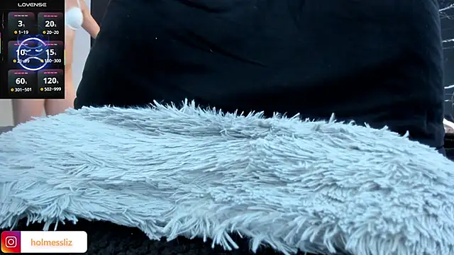 LIZ HOLMES online show from March 21, 4:29 pm