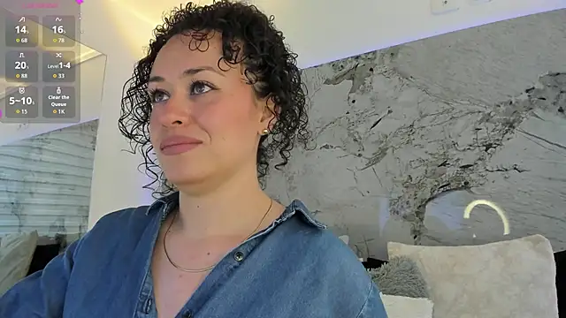 LIZ HOLMES online show from October 30, 12:17 pm