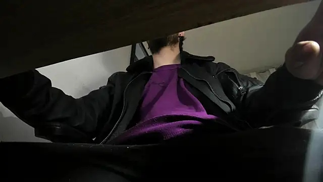 s sven03 online show from March 18, 6:46 am