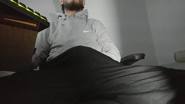 s sven03 online show from October 27, 11:31 pm