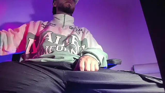 s sven03 online show from November 22, 1:48 am