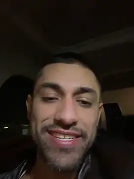 Snapshot of kevinbolena chatting on February 18, 10:05 am kevinbolena online show from February 18, 10:05 am