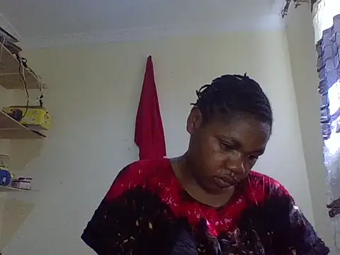 Snapshot of Cute_sassy3 chatting on February 9, 6:39 am Cute sassy3 online show from February 9, 6:39 am