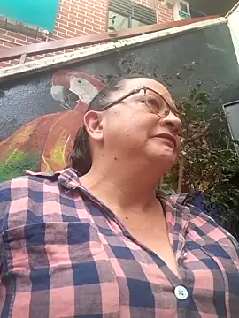 Vivianmature online show from September 18, 3:58 pm