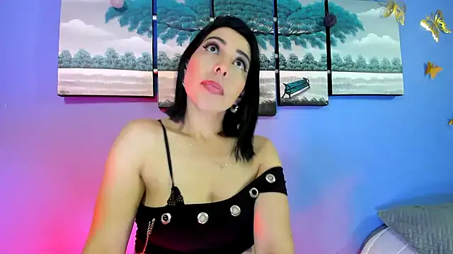 Snapshot of AdelleLennox_cg chatting on February 22, 1:57 pm AdelleLennox cg online show from February 22, 1:57 pm