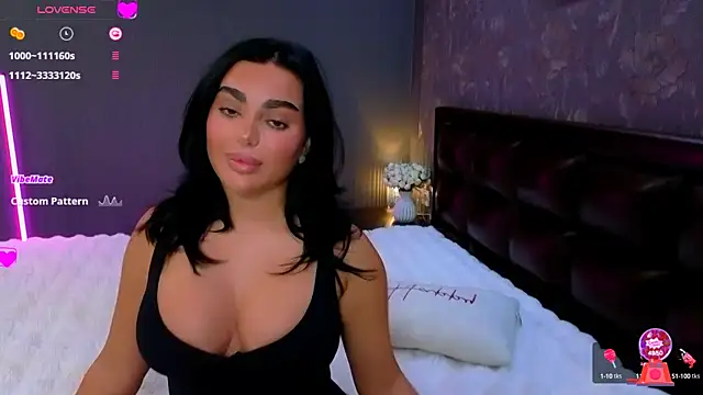 babyleilaa online show from October 9, 6:06 pm