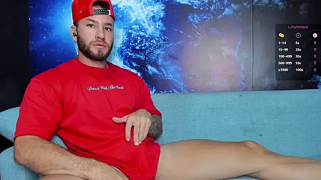 Snapshot of delessandro_world chatting on February 21, 7:21 pm delessandro world online show from February 21, 7:21 pm