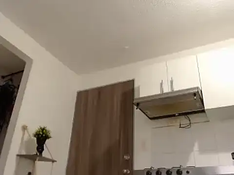 chanel 1041 online show from February 22, 10:52 pm