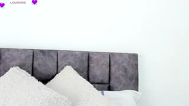 VeronicaTonu online show from February 13, 5:54 pm