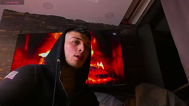 Snapshot of angeel_d035 chatting on October 5, 5:39 am angeel d035 online show from October 5, 5:39 am