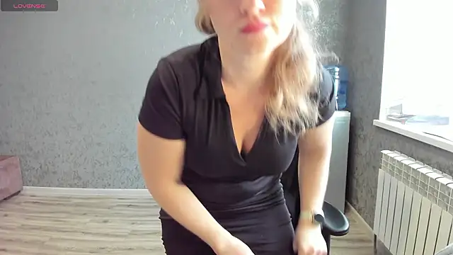 goddeesssssss online show from March 6, 7:05 am