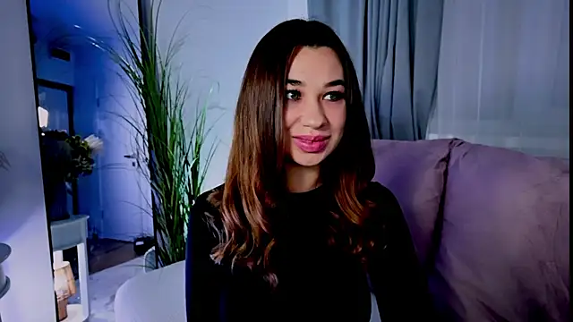 divetagrace online show from September 17, 8:43 pm