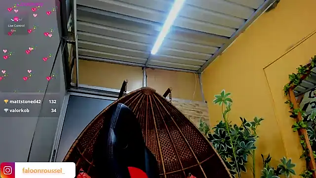 Snapshot of FaloonRoussel chatting on March 15, 12:15 am FaloonRoussel online show from March 15, 12:15 am