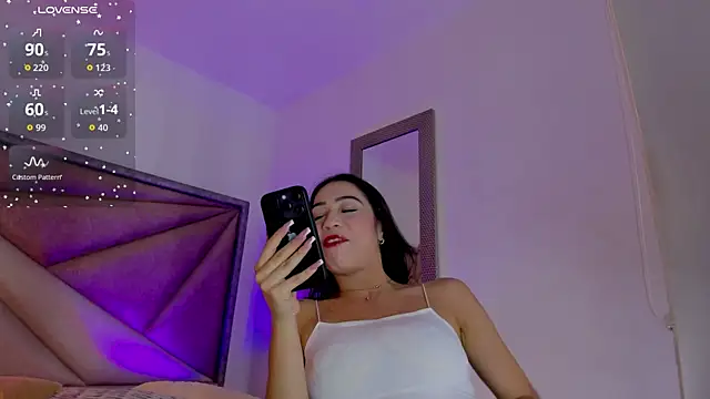 FaloonRoussel online show from April 21, 6:12 pm