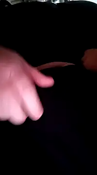 Snapshot of poussychats chatting on December 5, 12:55 pm poussychats online show from December 5, 12:55 pm