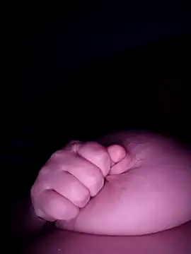 Snapshot of poussychats chatting on February 7, 1:25 am poussychats online show from February 7, 1:25 am