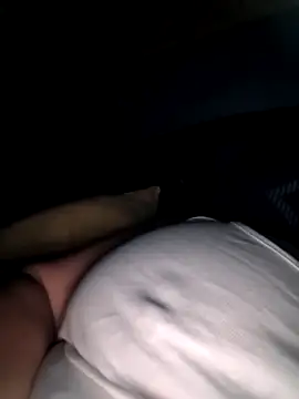 Snapshot of poussychats chatting on October 15, 9:15 pm poussychats online show from October 15, 9:15 pm