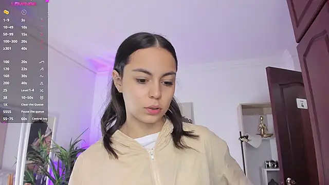 Aleejaa   online show from February 13, 11:28 am