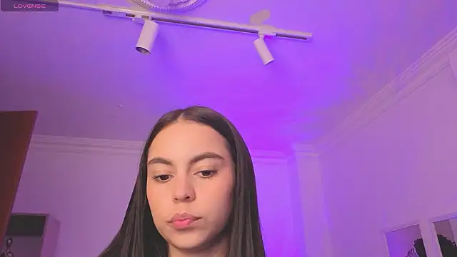 Aleejaa   online show from March 12, 11:27 am