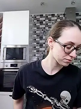 MartiniiSelenna online show from February 28, 6:43 am