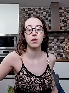 MartiniiSelenna online show from March 10, 6:38 am