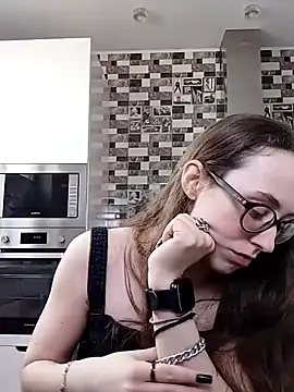 MartiniiSelenna online show from March 11, 9:45 am