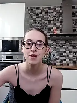 MartiniiSelenna online show from March 19, 12:45 pm