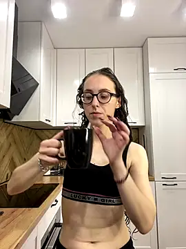 MartiniiSelenna online show from September 15, 6:02 am