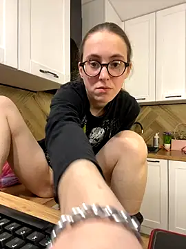 MartiniiSelenna online show from October 16, 6:14 am